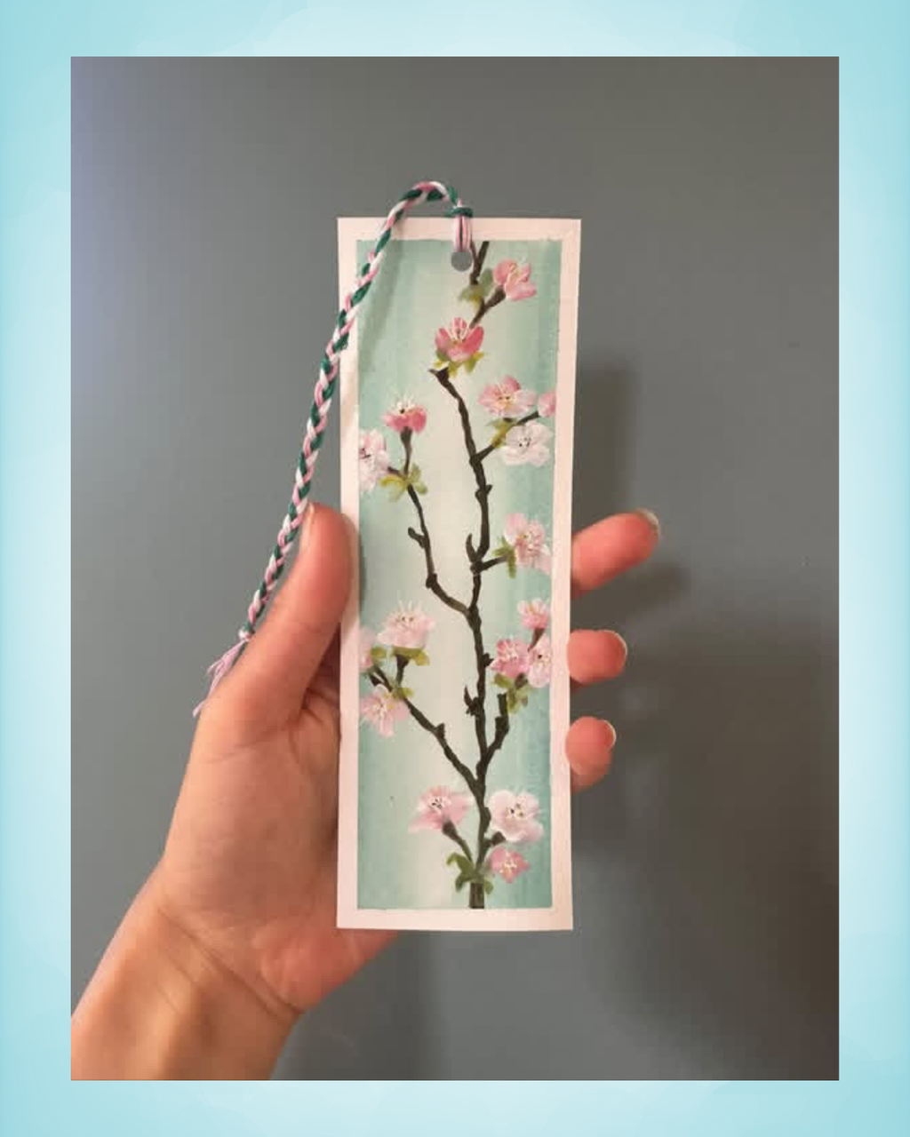 🌸 Handmålat kit – bok + bokmärke i liten upplaga