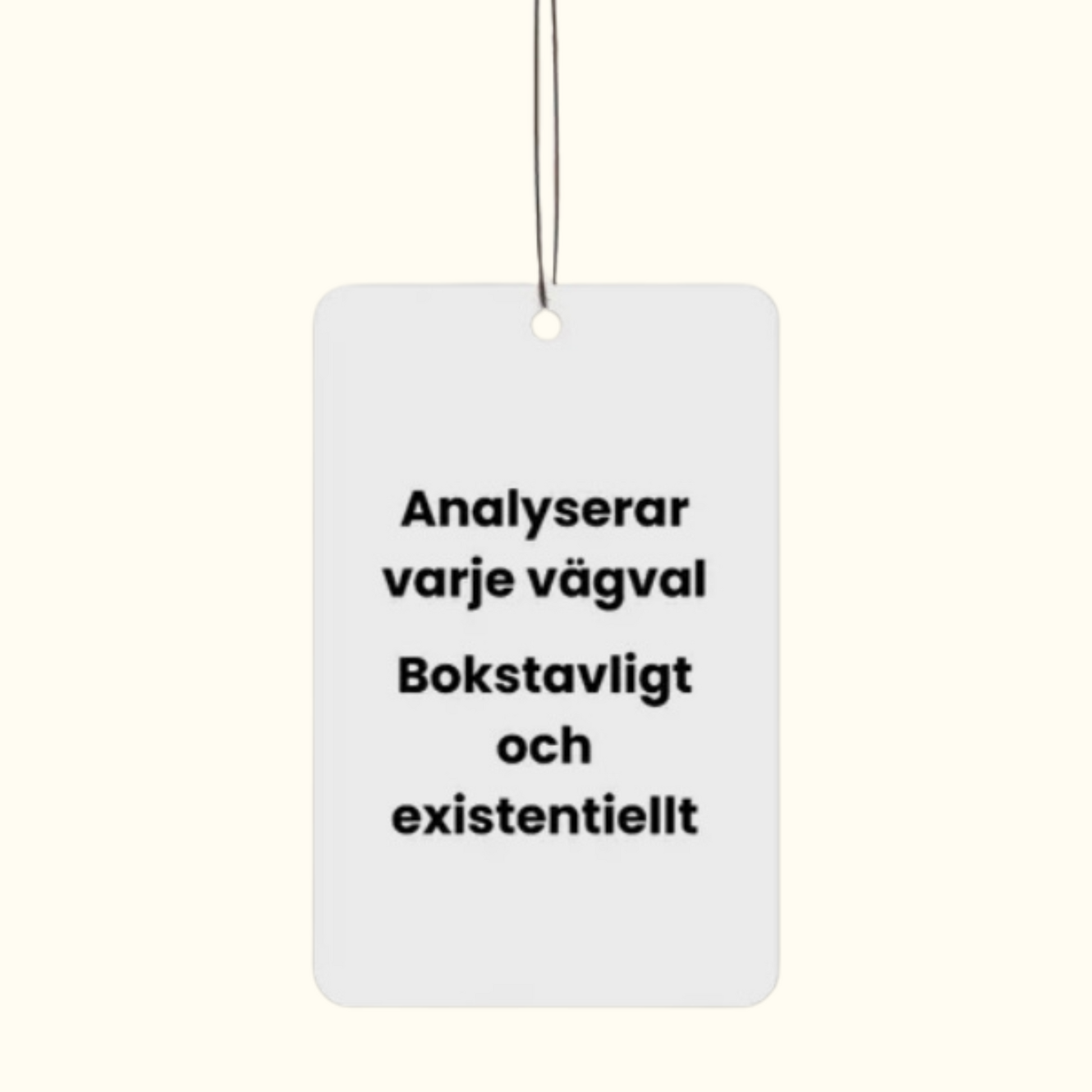 Analyserar varje vägval – Bokstavligt och existentiellt (Doft av vitt te)