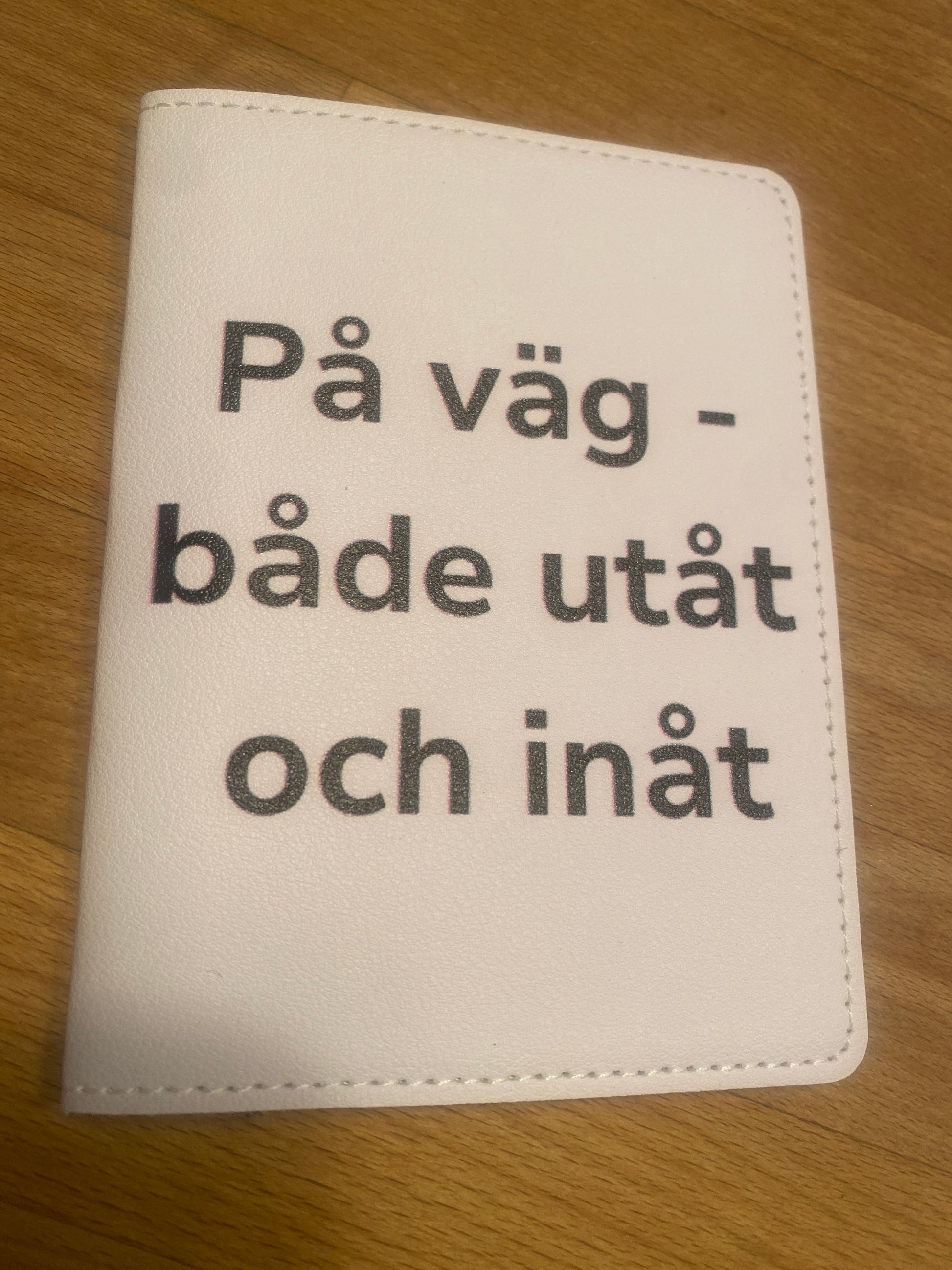 NYHET!- Passfodral – På väg, både utåt och inåt