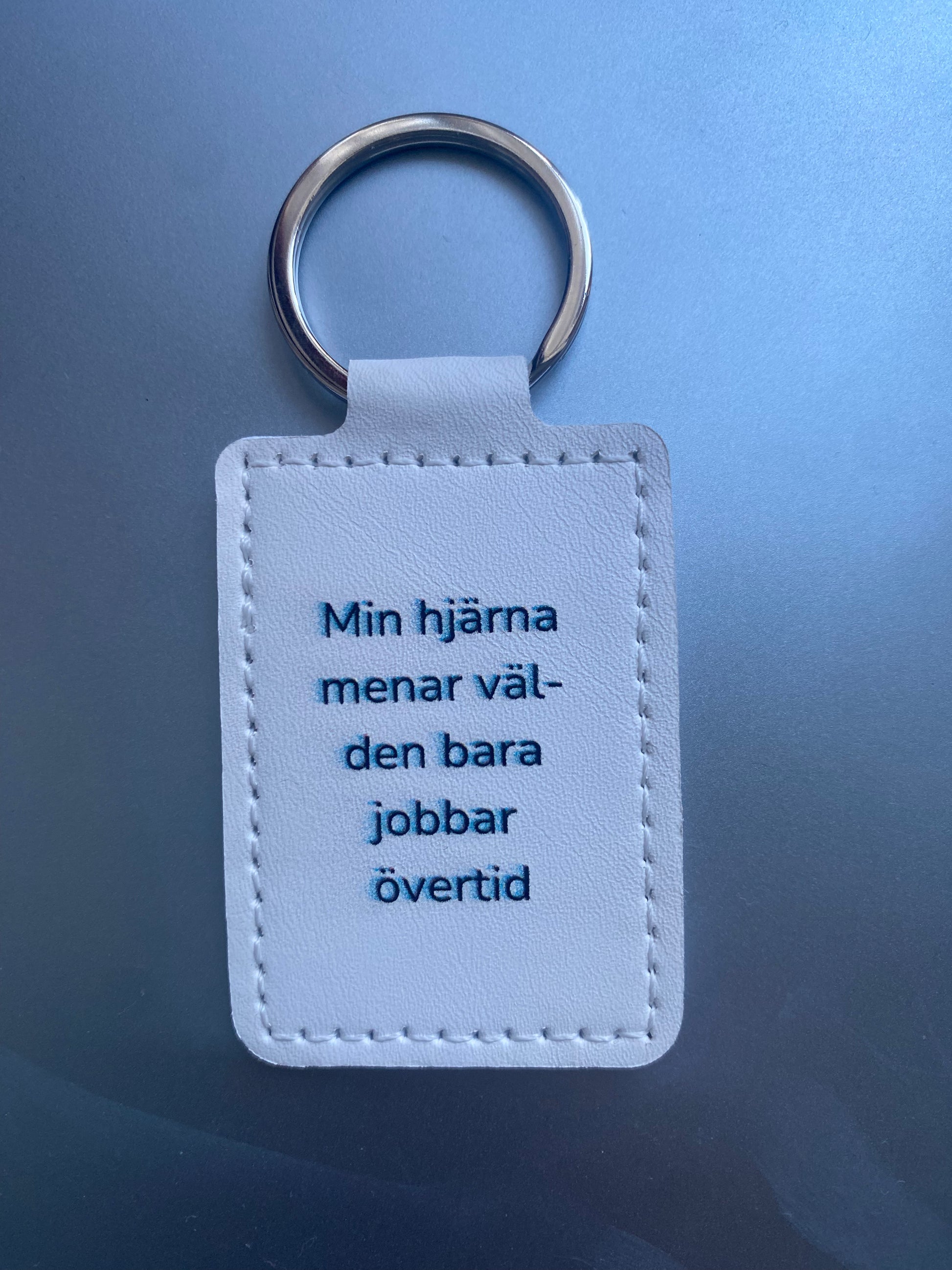 “Min hjärna menar väl, den bara jobbar övertid”